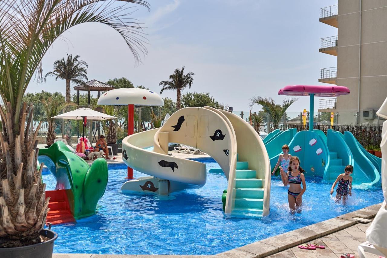 Cristalex Studio Aparthotel Pool & Spa Mamaia Nord Năvodari Eksteriør bilde