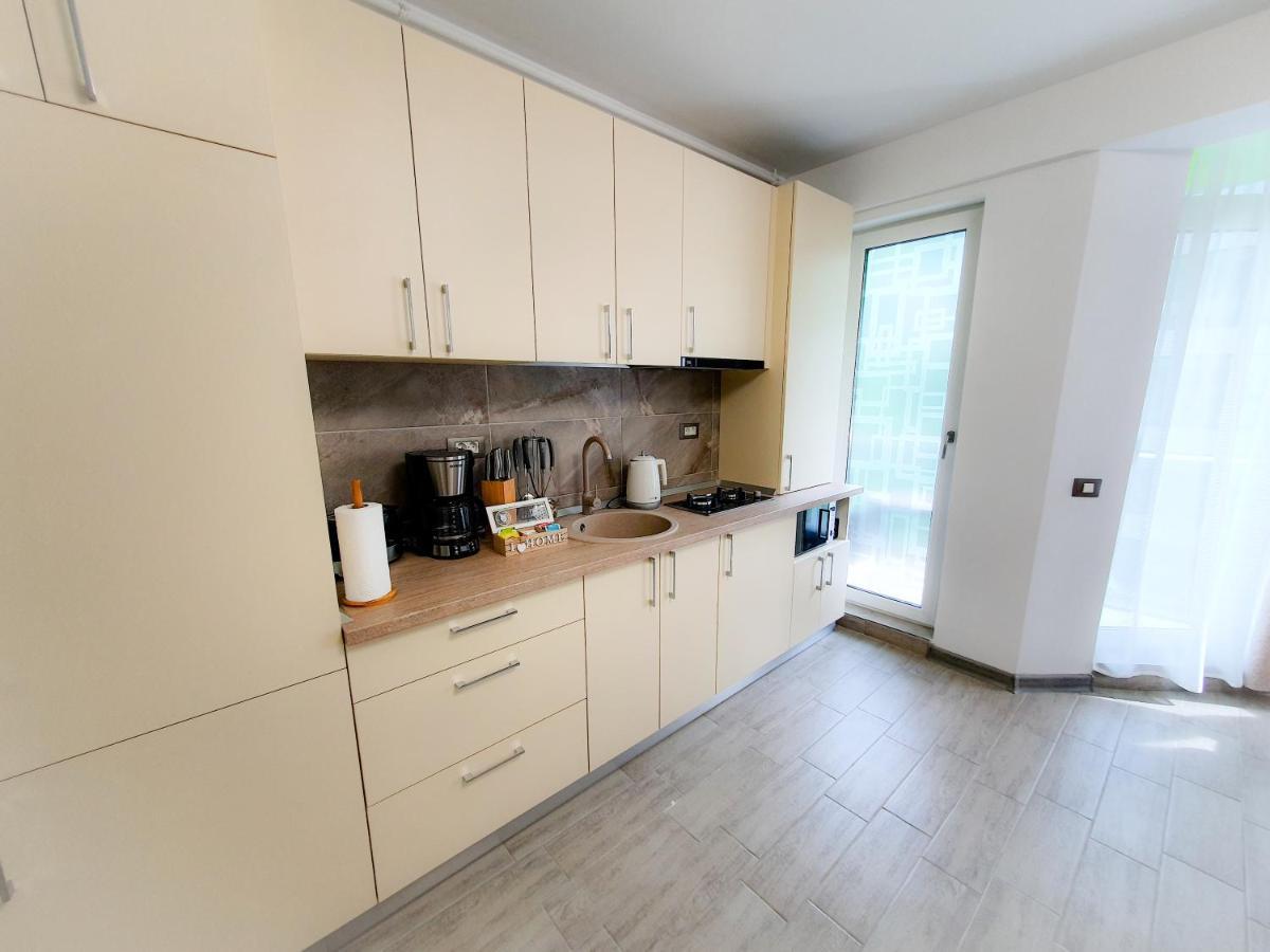 Cristalex Studio Aparthotel Pool & Spa Mamaia Nord Năvodari Eksteriør bilde